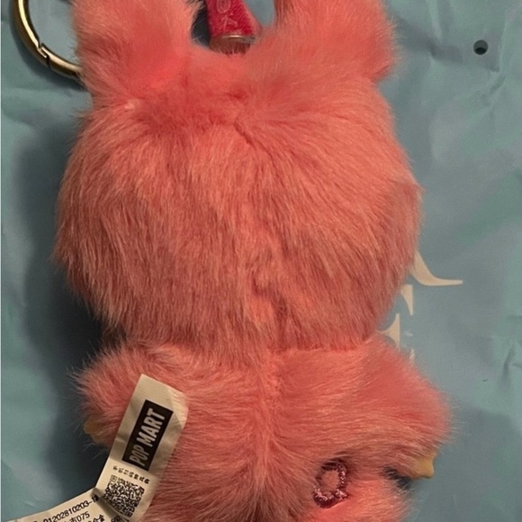 Labubu Pink Letter Q by PopMart Pin For Love - Picture 3 of 3